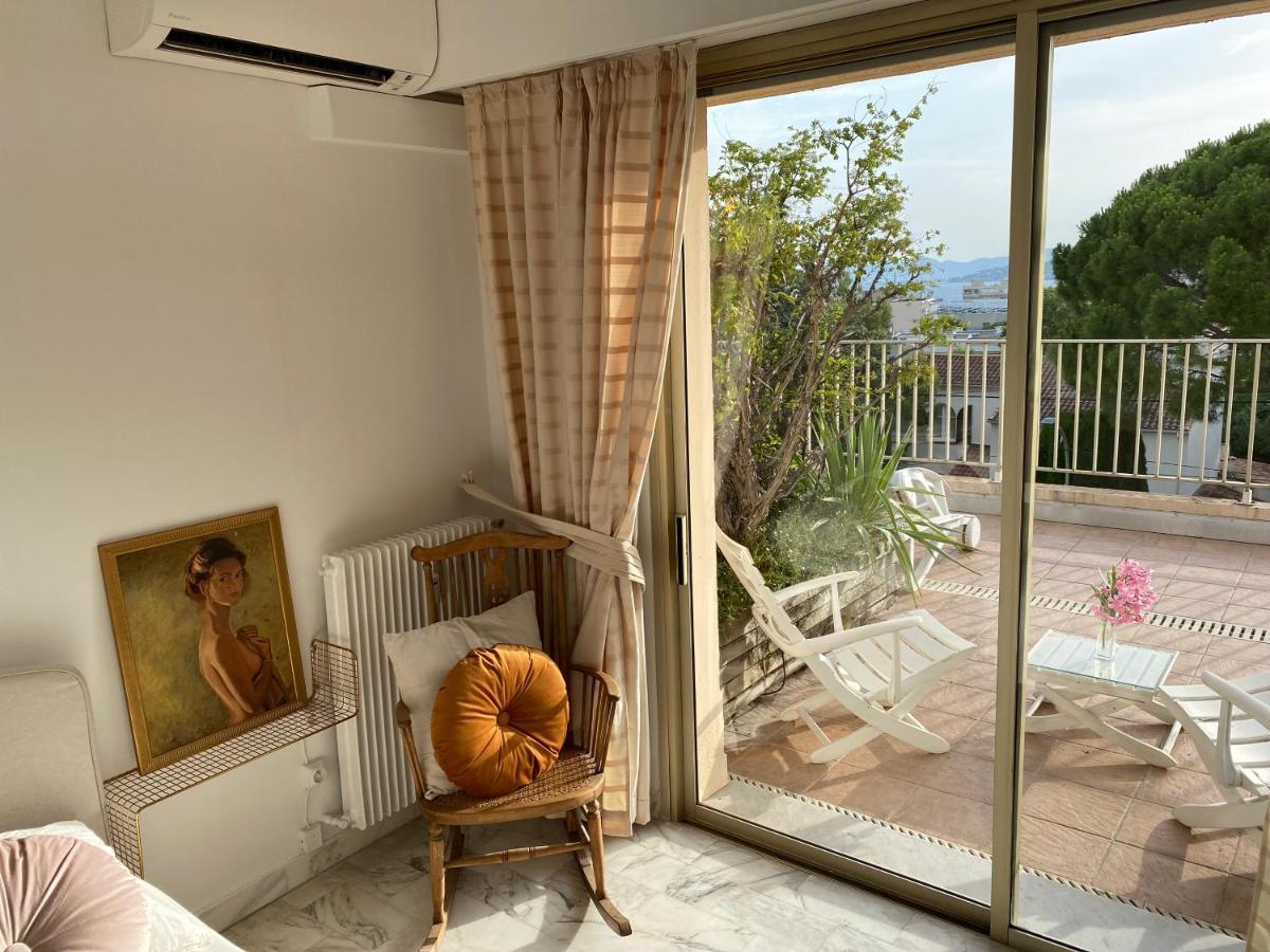 Panoramic Sea View Penthouse With Jacuzzi And 450 Sqm Terrace Apartment Antibes Exterior photo